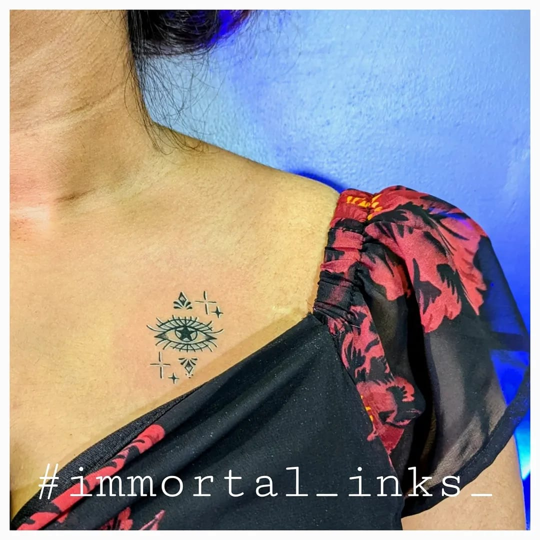 Minimal tattoo by Agustin