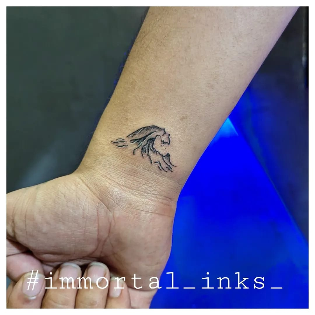 Minimal tattoo by Agustin